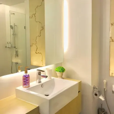 Atlantis Condo & Resort By Luxury Collection Apartment Jomtien Beach Exterior photo